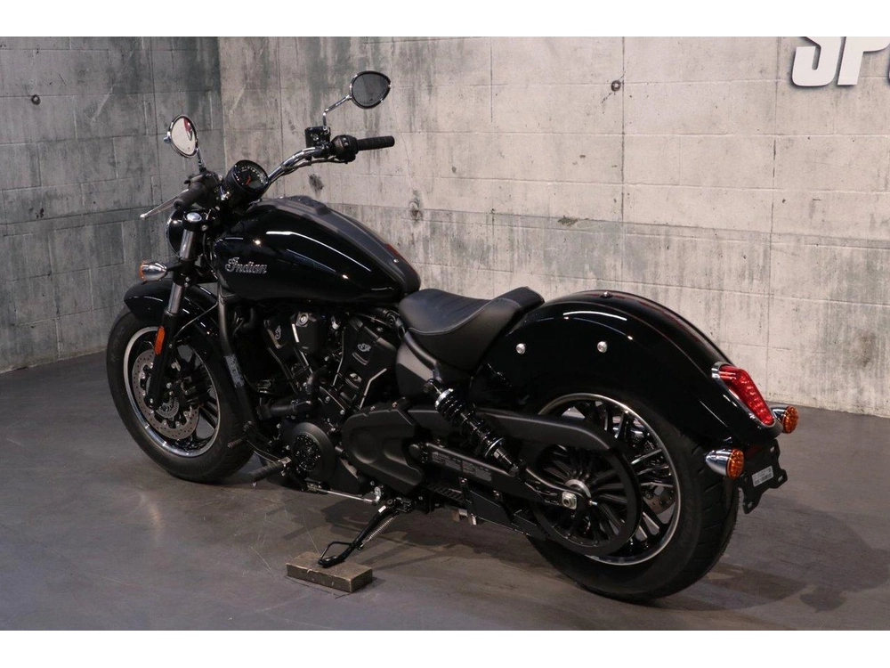 2025 Indian Motorcycle Scout Sixty Classic Limited alt