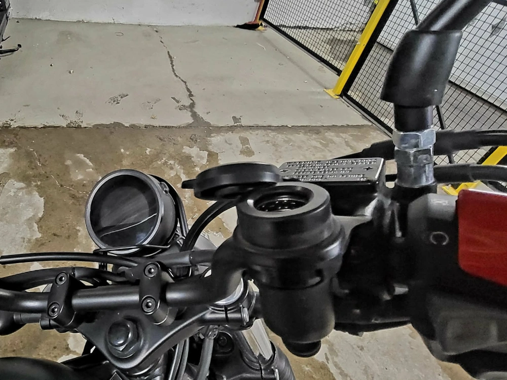 Honda Scl500 2023 alt