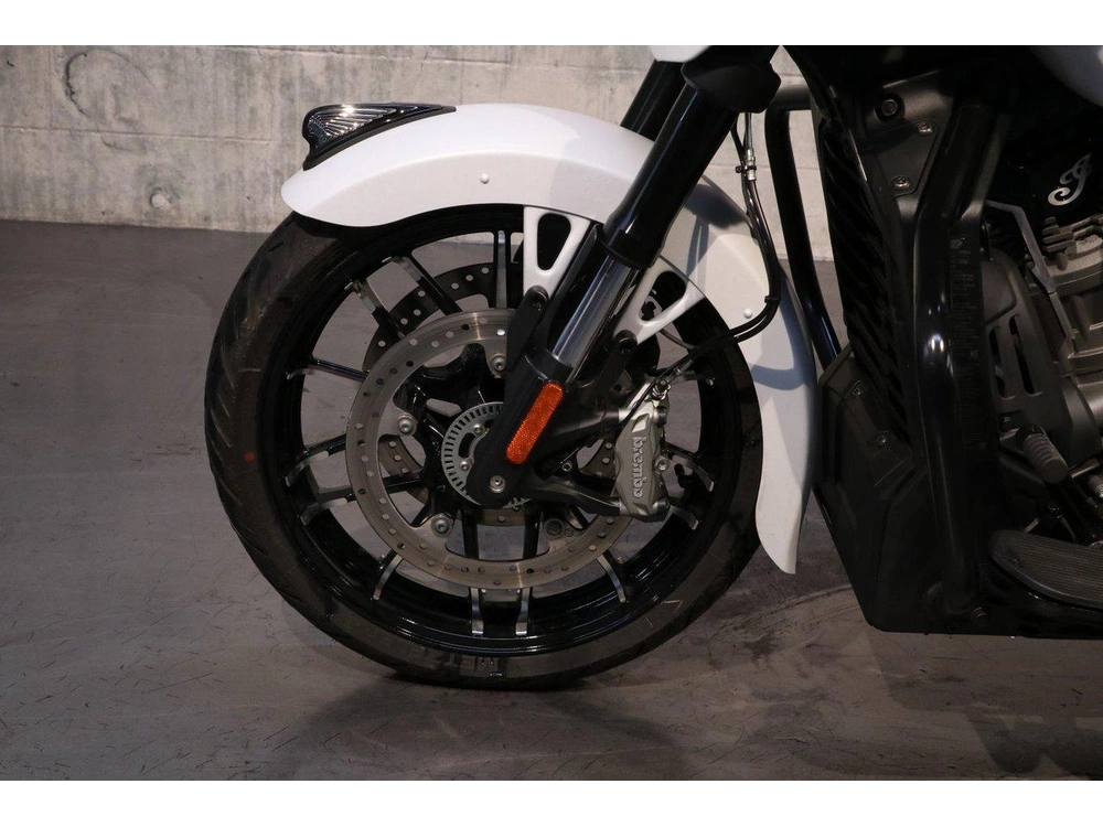 2025 Indian Motorcycle Indian Chieftain Powerplus Dark Horse + 112 & Powerband Audio Garantie 2032 alt