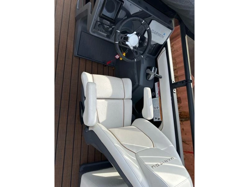 Manitou 22 Explore Navigator Max 3-1 2023 alt