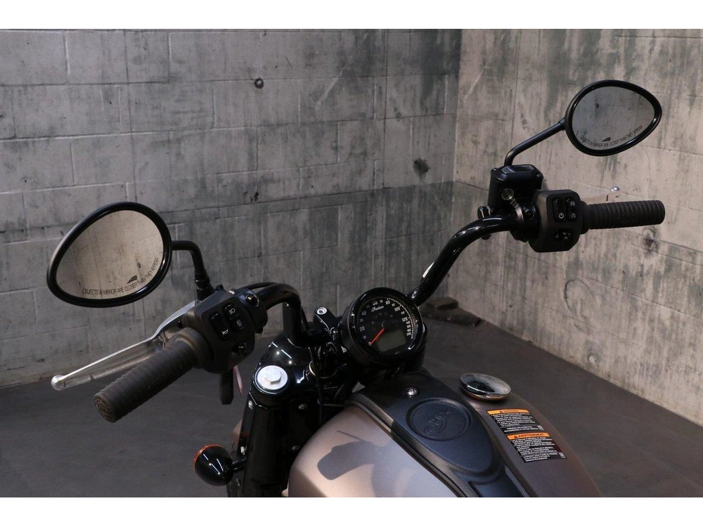 Indian Motorcycle Chief Bobber Abs 2025 alt