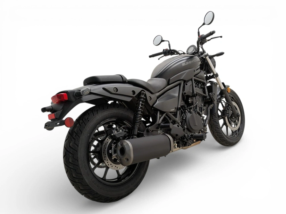 Kawasaki Eliminator 500 2024 alt