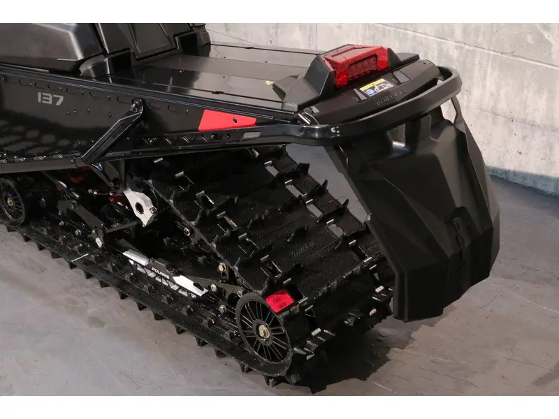 2025 Polaris 650 INDY VR1 DYNAMIX 137 thumbnail 9