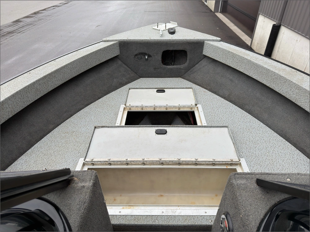 2014 Legend 20 Xtr With 175hp Mercury Verado alt