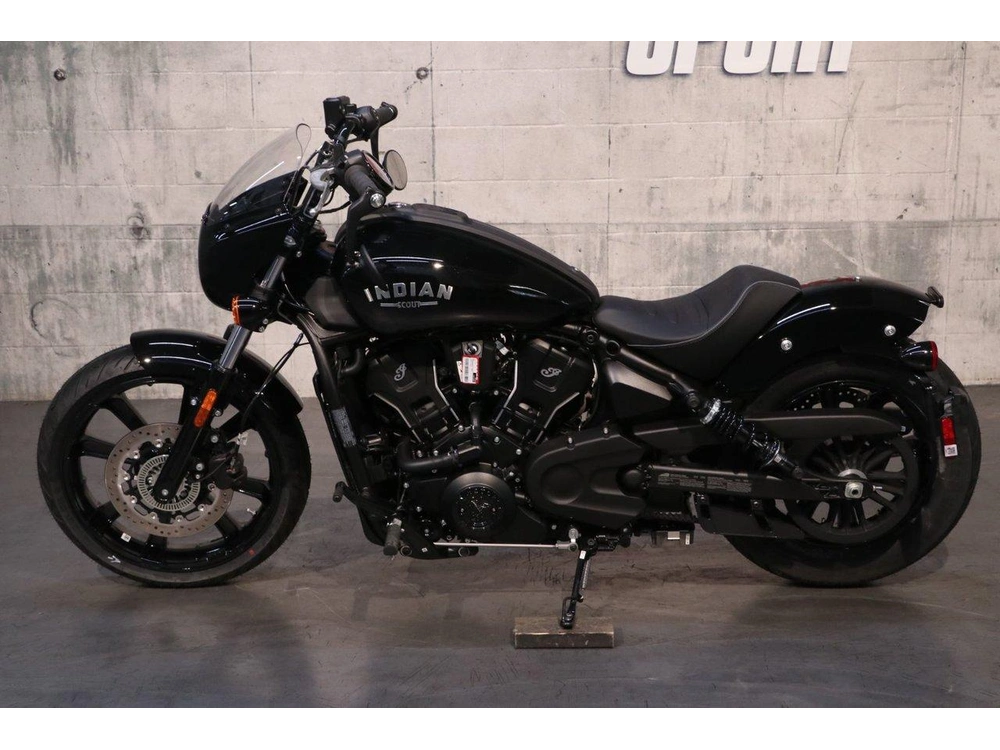 2025 Indian Motorcycle Indian Sport Scout alt
