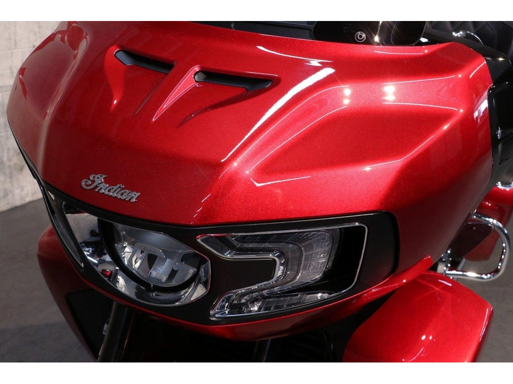 2026 Indian Motorcycle Indian Pursuit Limited + 112 & Powerband Audio alt