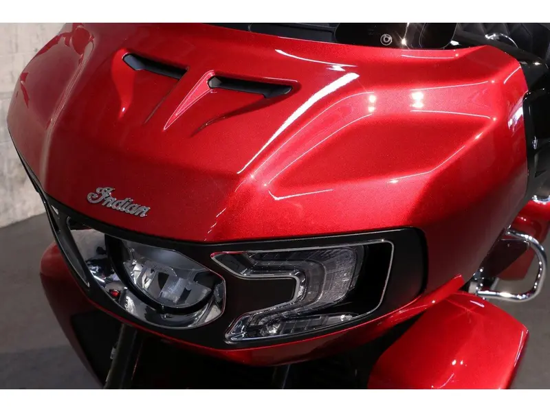 2026 Indian Motorcycle Pursuit Limited + 112 & powerband audio thumbnail 14