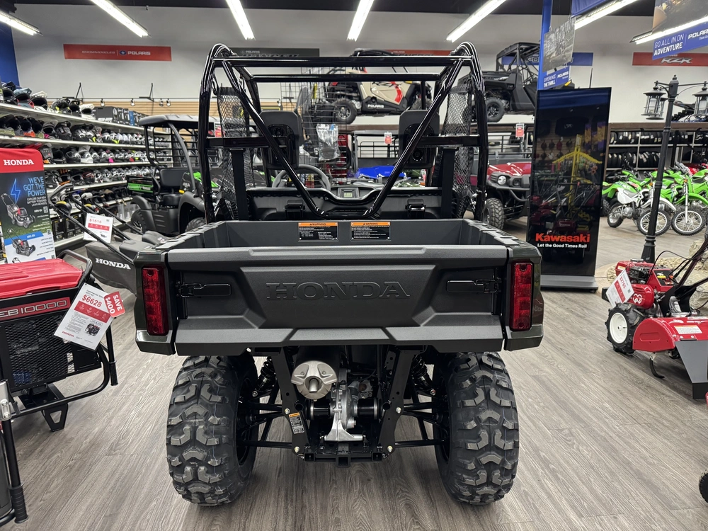 2026 Honda Pioneer 520 alt
