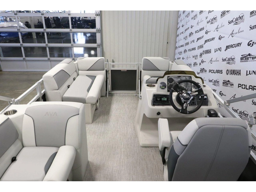 Avalon Venture 1775 Cruise Rear Bench +yamaha 40 Hp 2025 alt