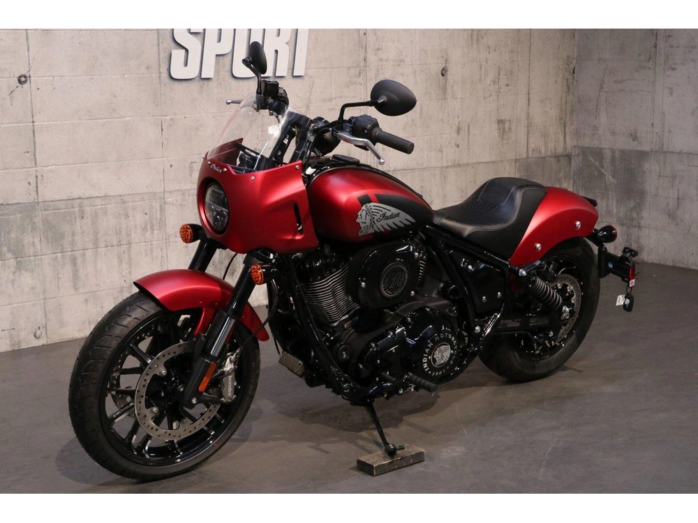 Indian Motorcycle Sport Chief 2024 alt