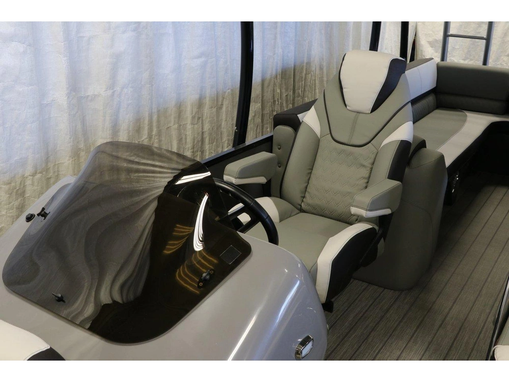 2023 Avalon Avalon Catalina Platinum 2585 Entertainer Funship + Mercury 200 Hp alt