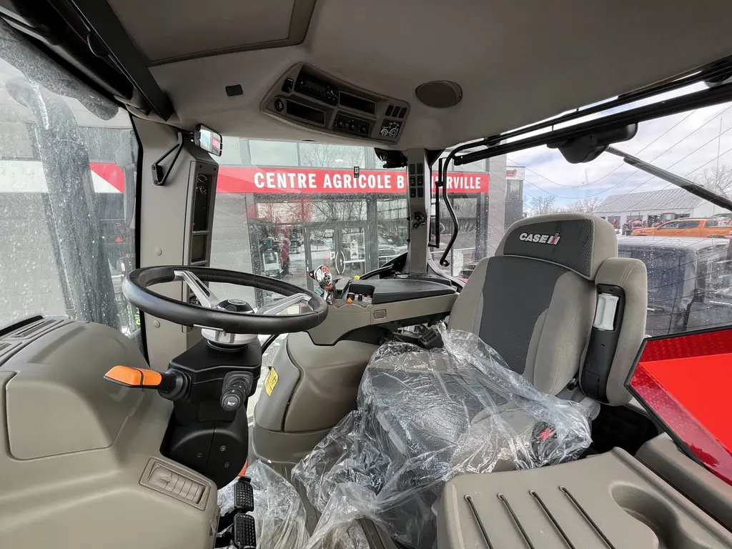 2023 Case IH Maxxum 115 A8