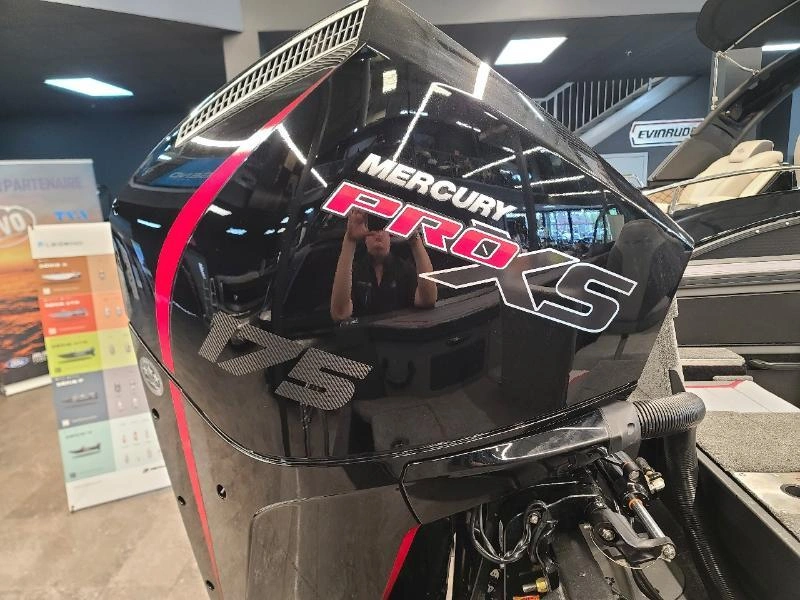 Alumacraft Trophy 185x Sp Fsx Lux Black 2025 alt