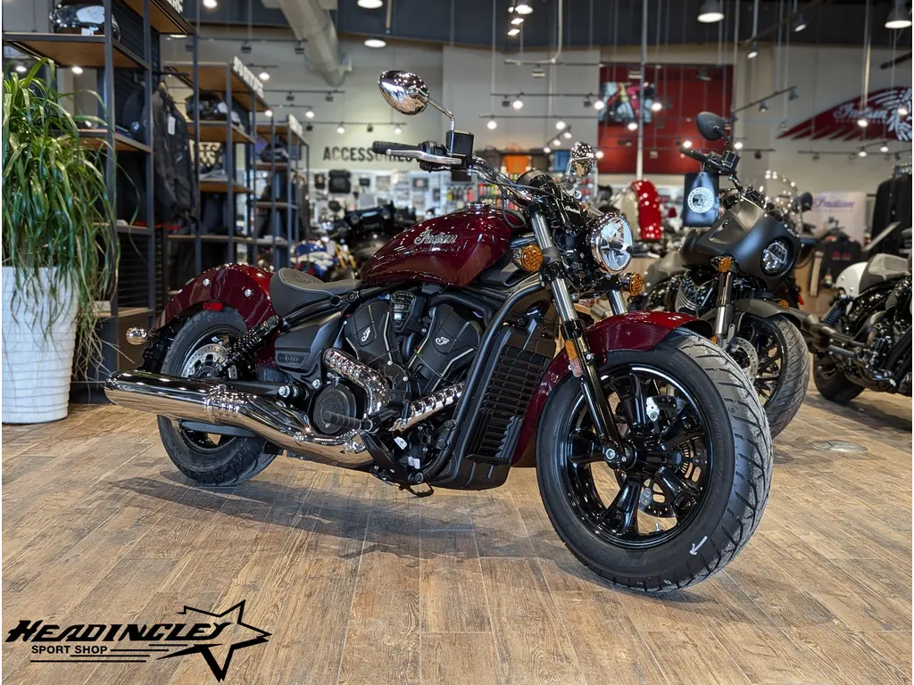 2026 Indian Motorcycle Scout Sixty Classic Limited // Maroon Metallic 