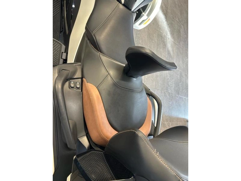 Can-am Rt Sea-to-sky Se6 2024 alt