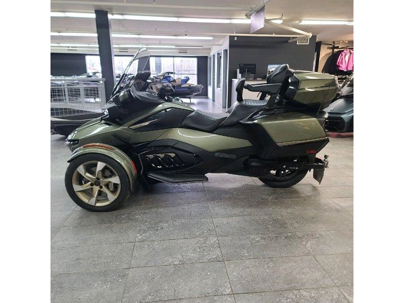 2021 Can-am Spyder Rt Sea-to-sky Vert High alt