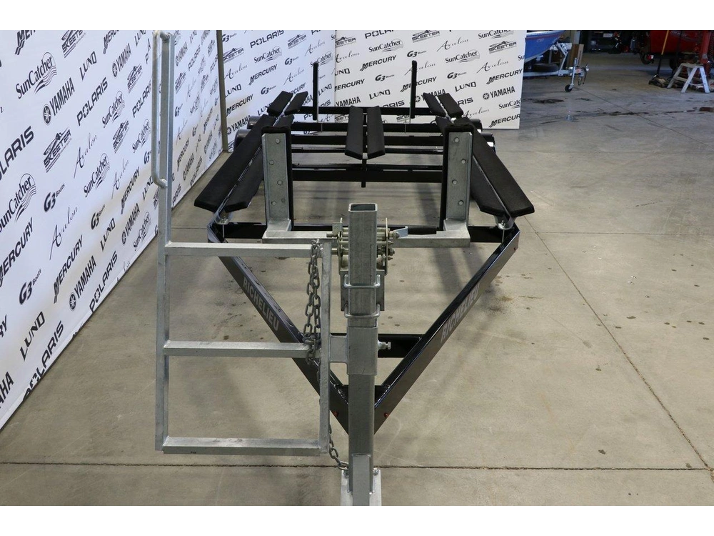 2025 Richelieu Richelieu 3 Quilles 23 À 24 Pieds Cap. 6,000 Lbs alt