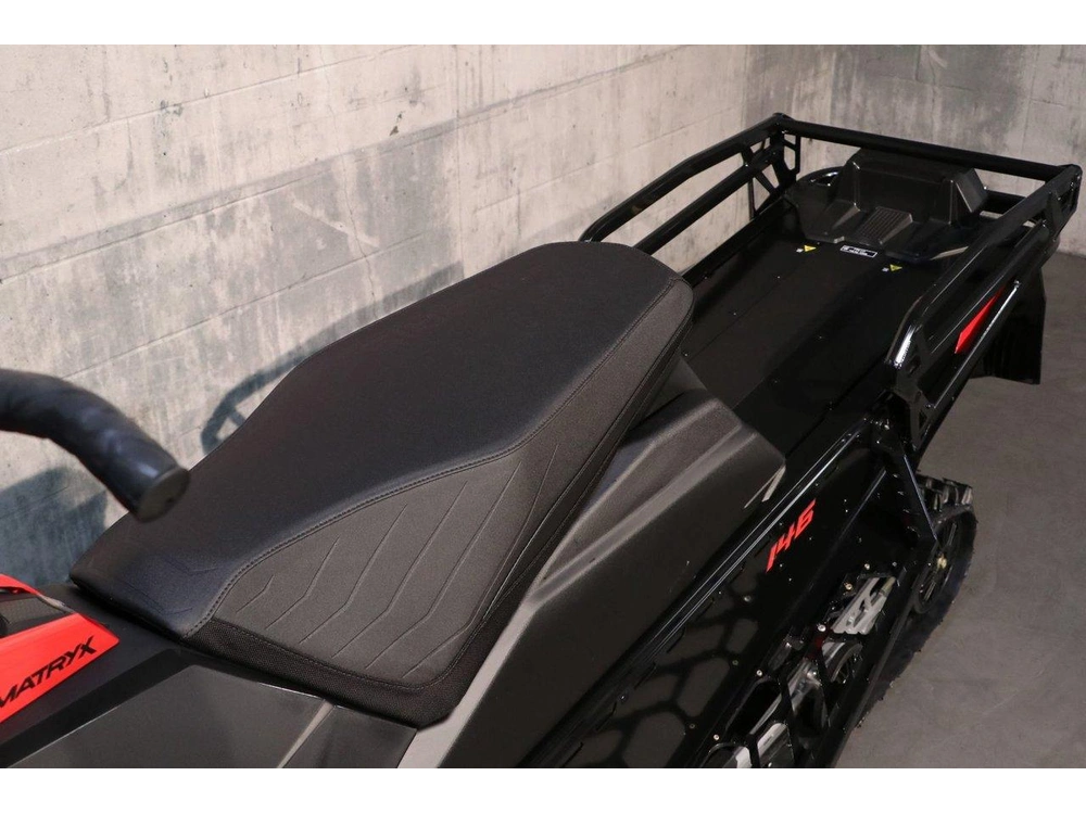 2025 Polaris 650 Voyageur 146 Es alt