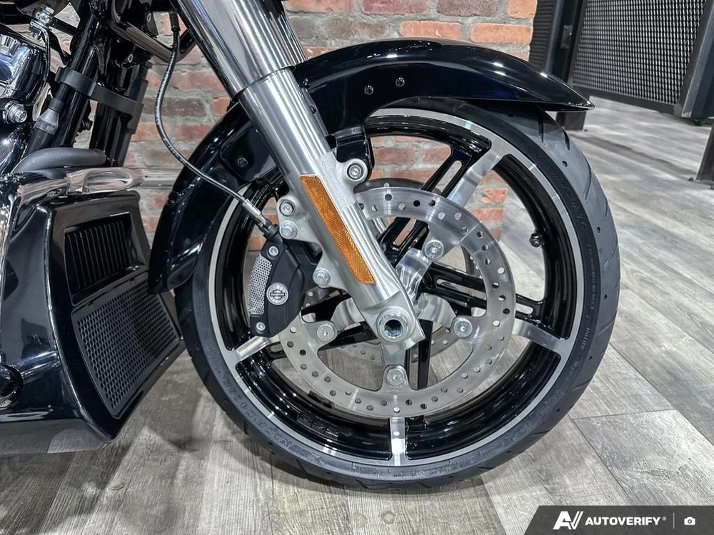 2026 Harley-davidson Road Glide alt