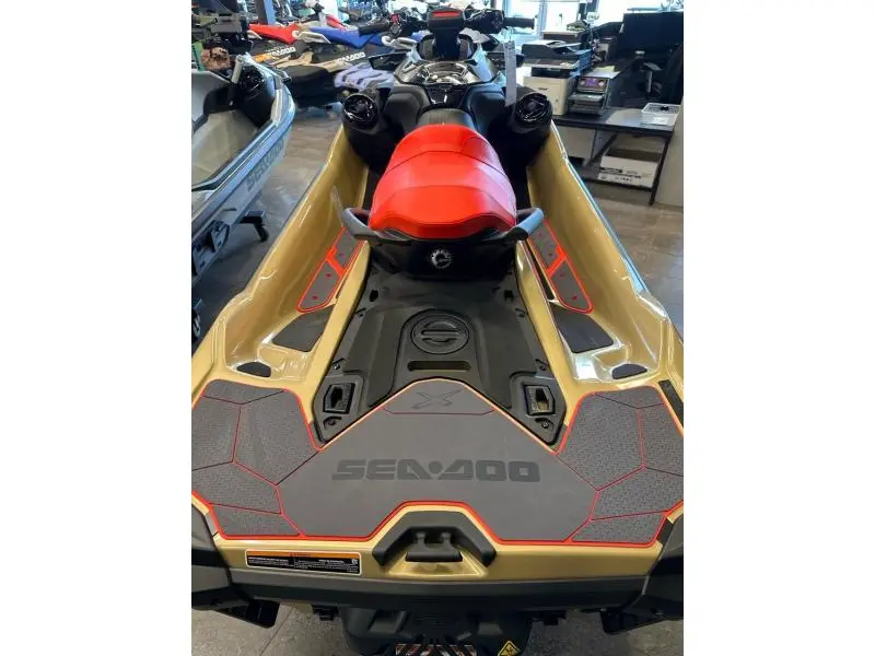 2025 Sea-Doo RXT-X 325 (Audio) thumbnail 3