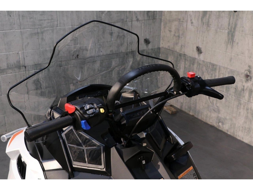 2024 Polaris 550 Voyageur 155 Es Enr. alt