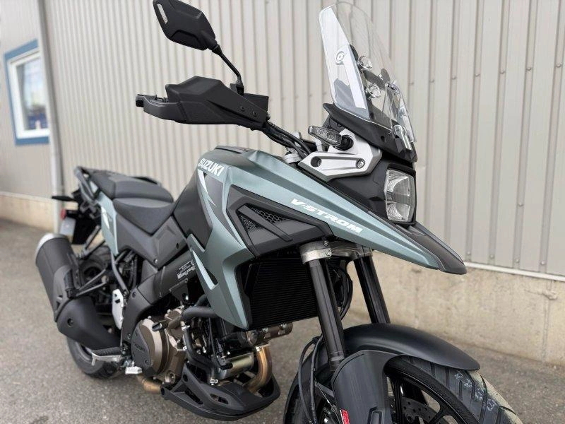 2026 Suzuki V-strom 1050 alt