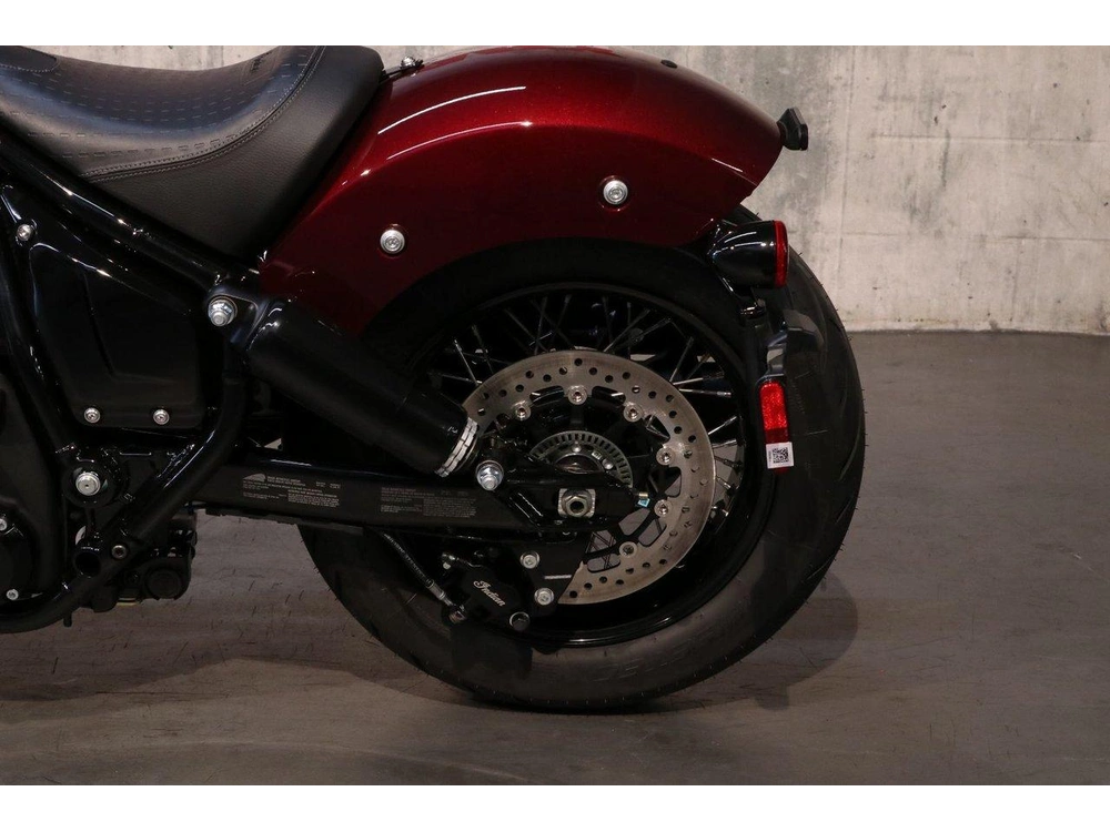 2025 Indian Motorcycle Chief Bobber Dark Horse alt