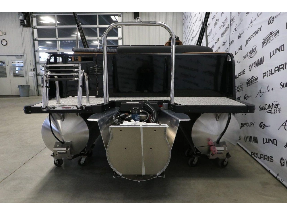 Avalon Avalon Lsz 2385 Elite Windshield + Yamaha 150 Hp 2026 alt