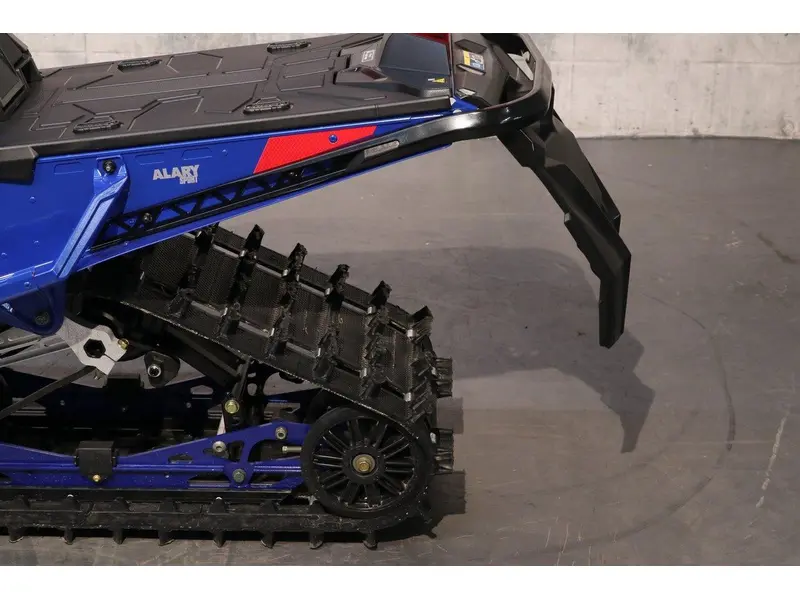 2023 Polaris PROSTAR S4 INDY XC 137 SNOWCHECK DEMO ENR.