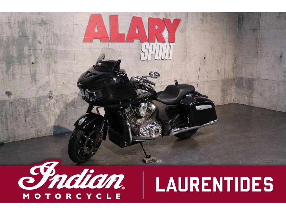Indian Motorcycle Challenger Limited + 112 & Powerband Audio 2026 alt