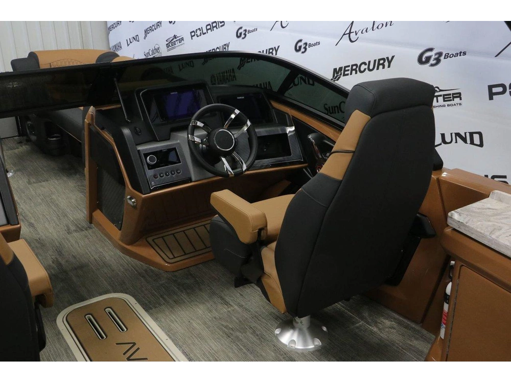 2026 Avalon Avalon Excalibur Ltd 2785 Vrbw + Mercury Verado 425 Hp alt