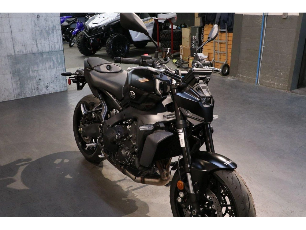 2025 Yamaha Mt-09 alt
