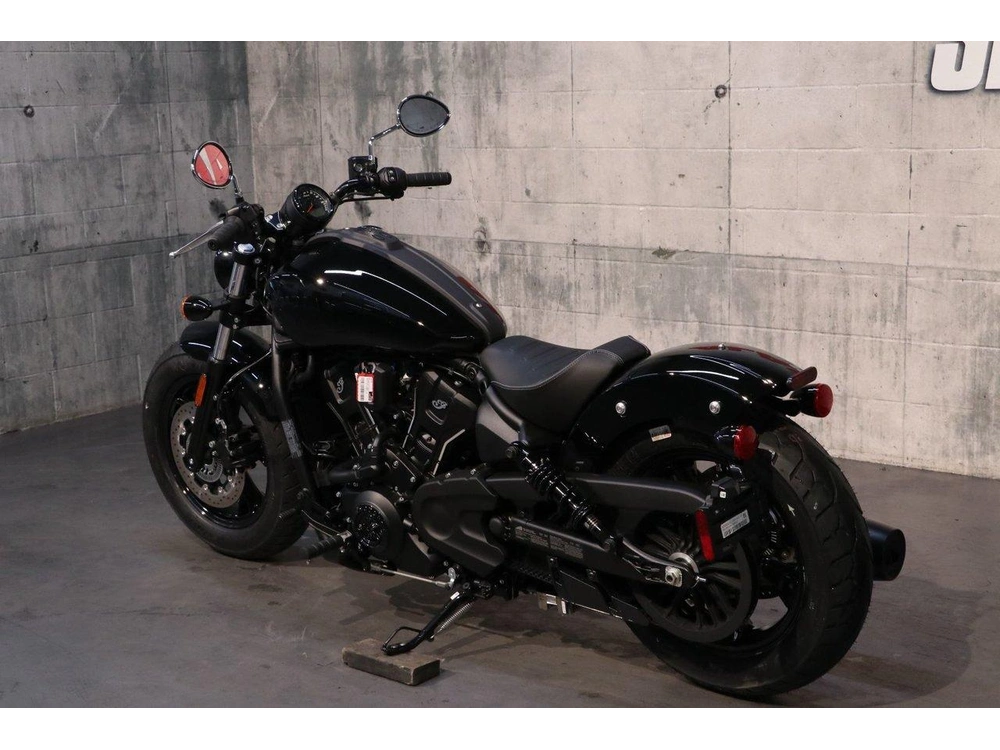 2025 Indian Motorcycle Scout Sixty Bobber Limited alt