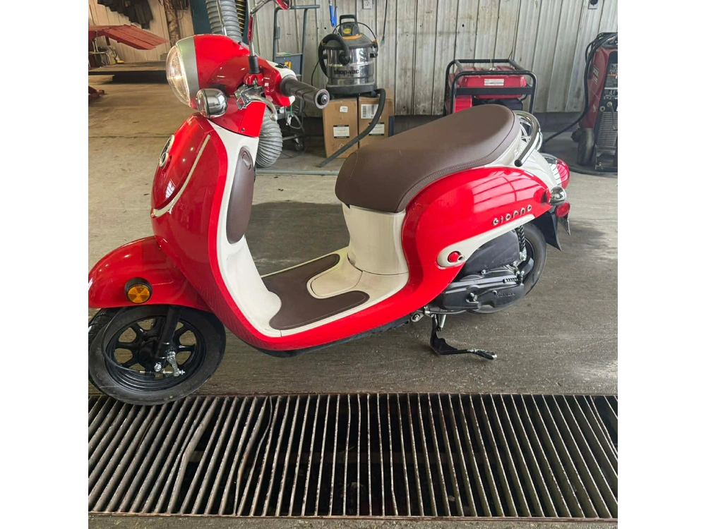 Honda Giorno Démo 2025 alt