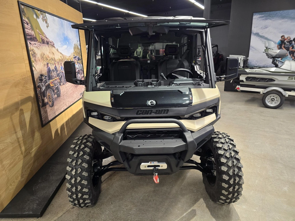 2026 Brp Defender Limited Cab Hd11 alt