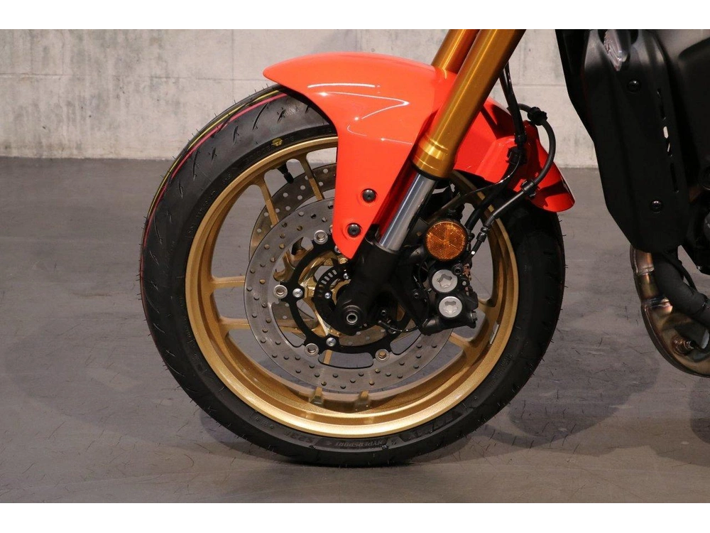 2025 Yamaha Xsr900 Enr. alt