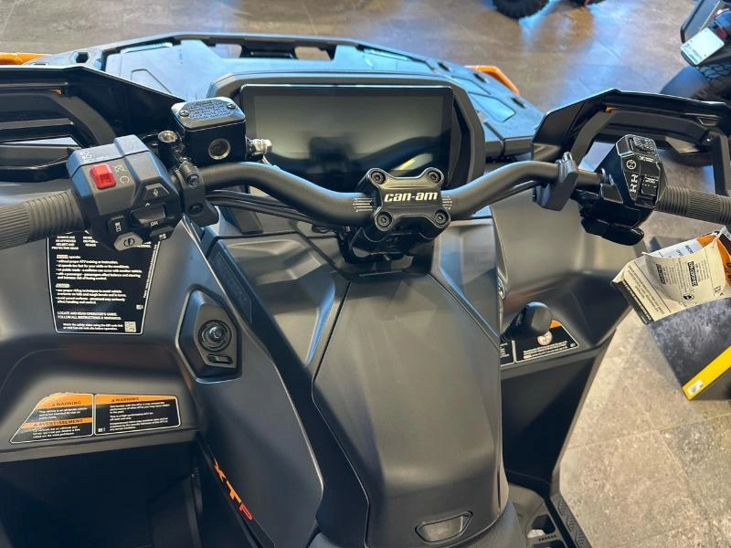 Can-am Outlander Xt-p 1000r With Smart-shox & 10.25 In. Infotainment 2026 alt