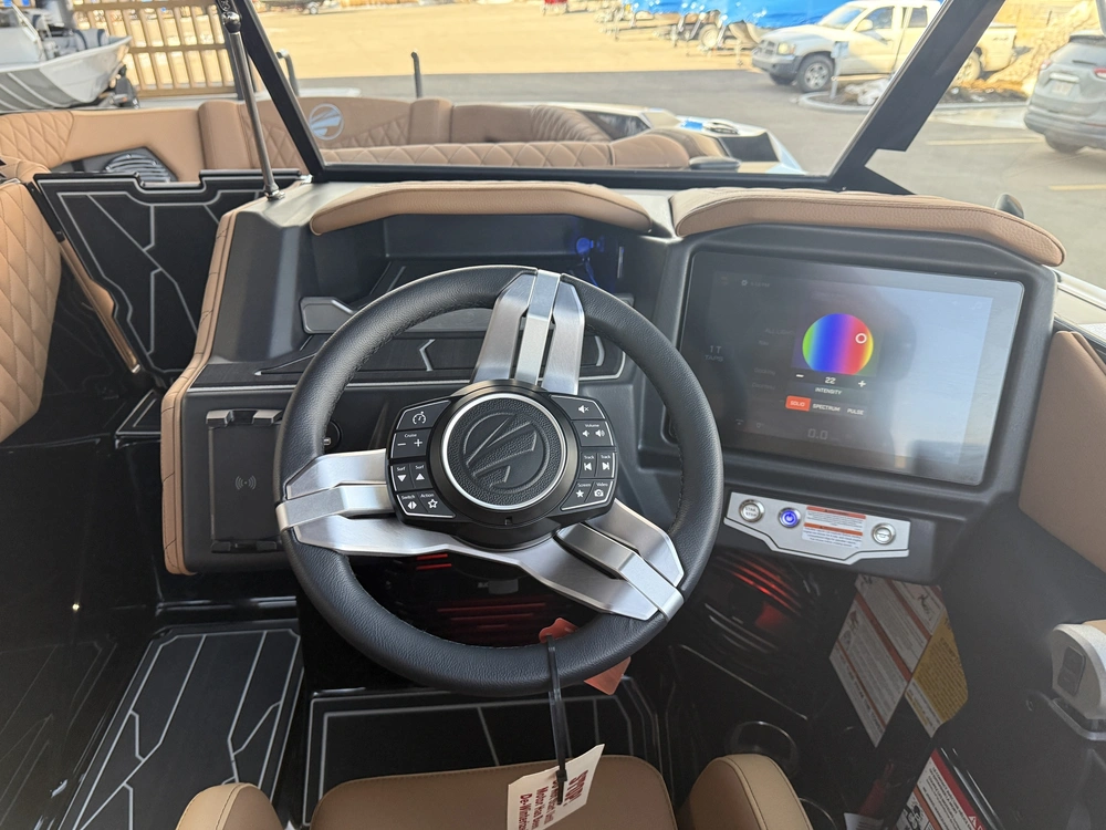 2026 Tige Boats Z3 alt