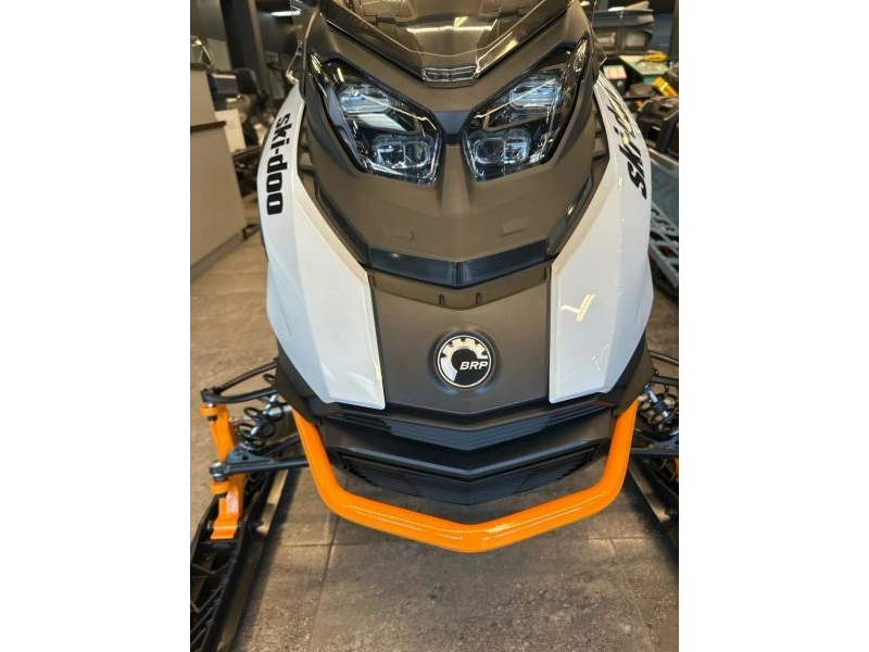 Ski-doo Backcountry Adrenaline (39'') 850 E-tec Powdermax 2.0'' E.s. 2026 alt