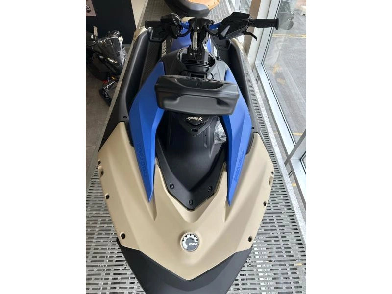 Sea-doo Spark Trixx 1p (audio) 2025 alt