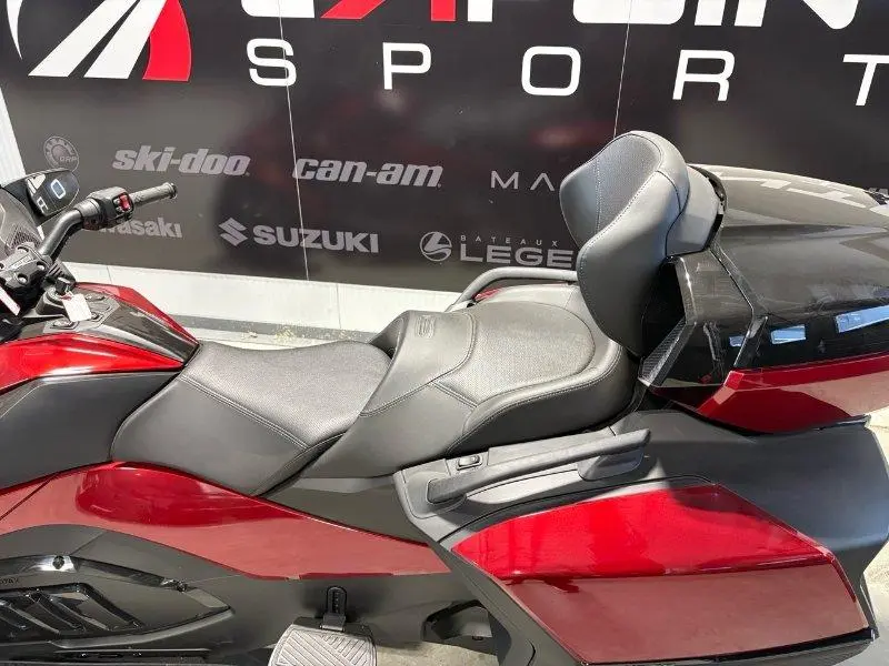 2025 Can-Am Spyder RT Limited SE6 thumbnail 4