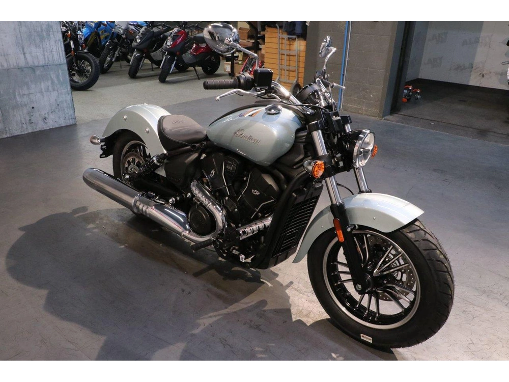 2025 Indian Motorcycle Scout Sixty Classic Limited alt