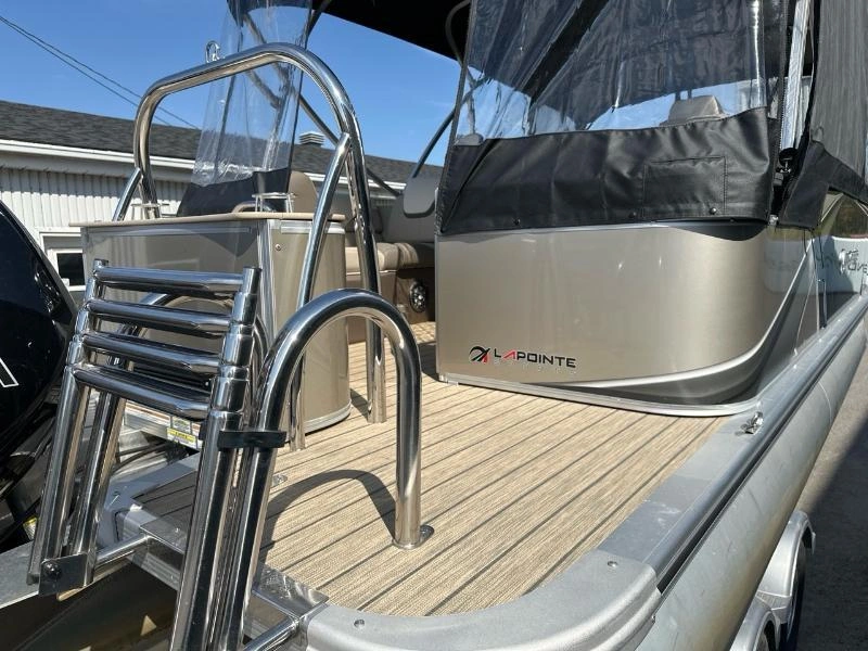 Legend Q-series Lounge Sport Pro 22'6 2023 alt