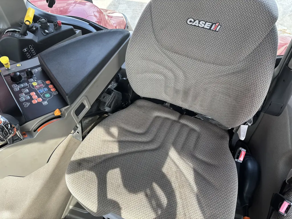 2021 Case IH Vestrum 100 A8