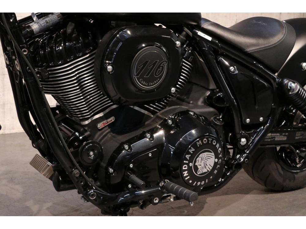 2025 Indian Motorcycle Chief Dark Horse alt