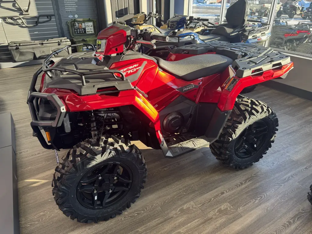 2026 Polaris SPORTSMAN 570 TRAIL SUNSET RED