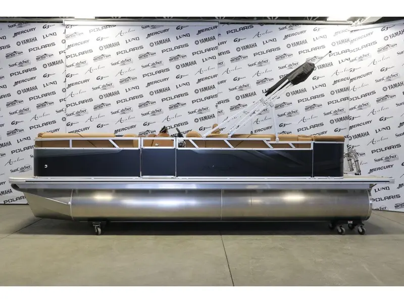 Avalon VENTURE 2180 CRUISE + YAMAHA 70 HP 2026