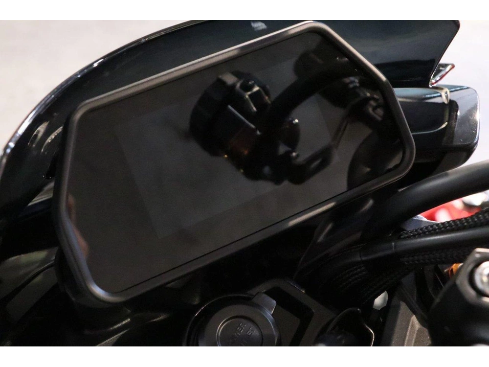 2025 Yamaha Mt-10 alt