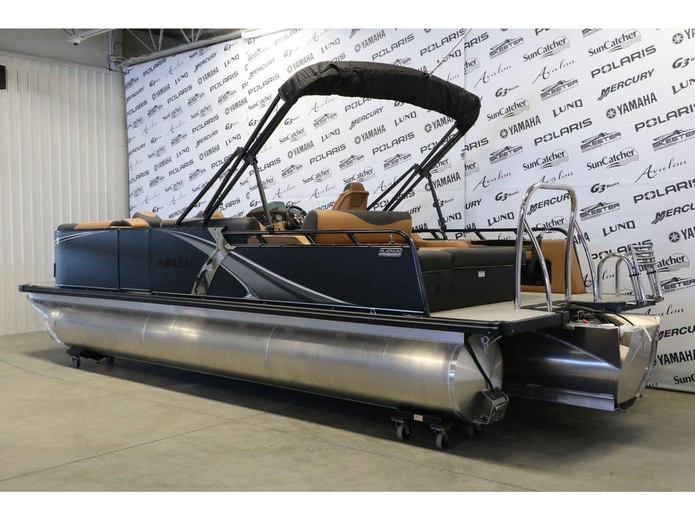 2026 Avalon Avalon Lsz 2385 Versatile Rear Bench Platinum + Yamaha Vmax 150 Hp alt