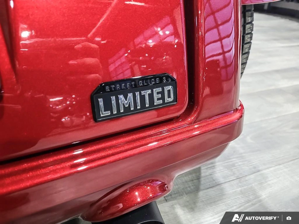 2026 Harley-davidson Street Glide 3 Limited alt